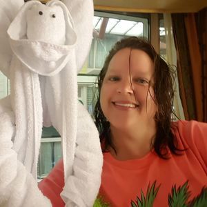 Meet your Posher, Rhonda